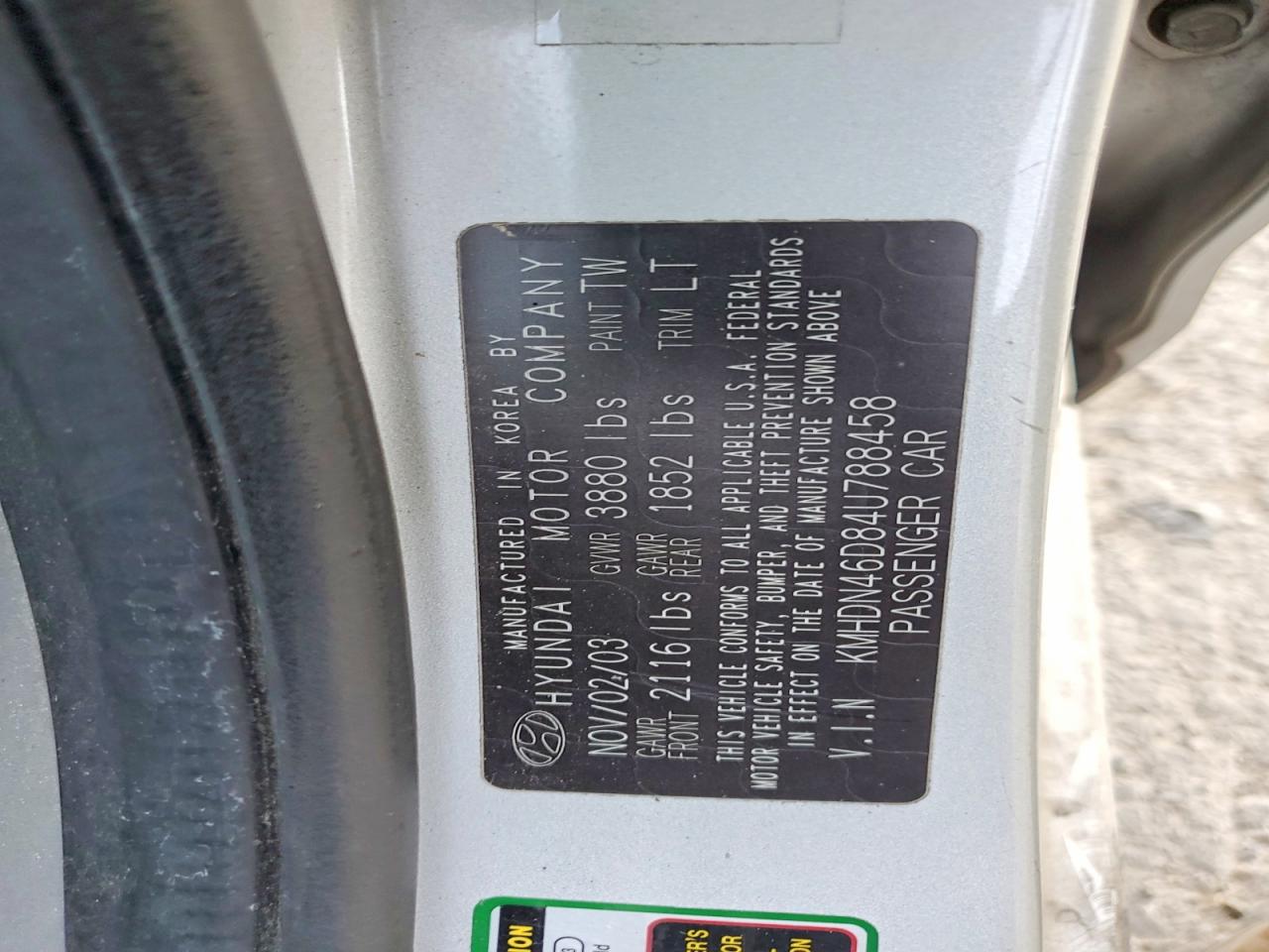 2004 HYUNDAI ELANTRA GLS photo 25