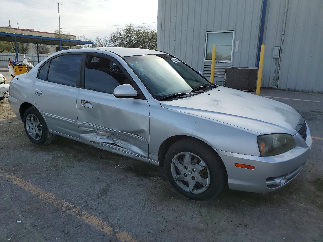 2004 HYUNDAI ELANTRA GLS photo 7