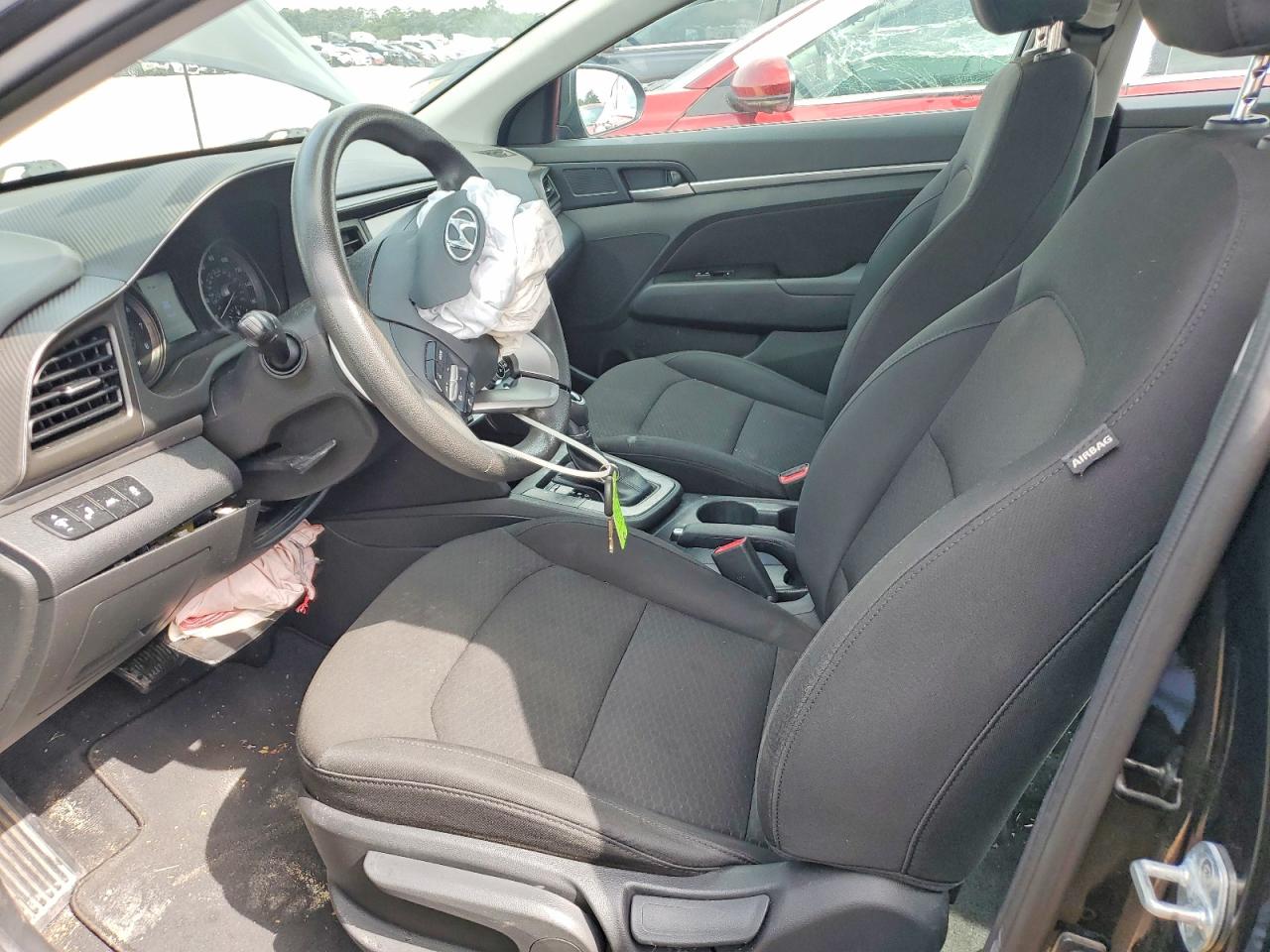 2020 HYUNDAI ELANTRA SEL photo 19