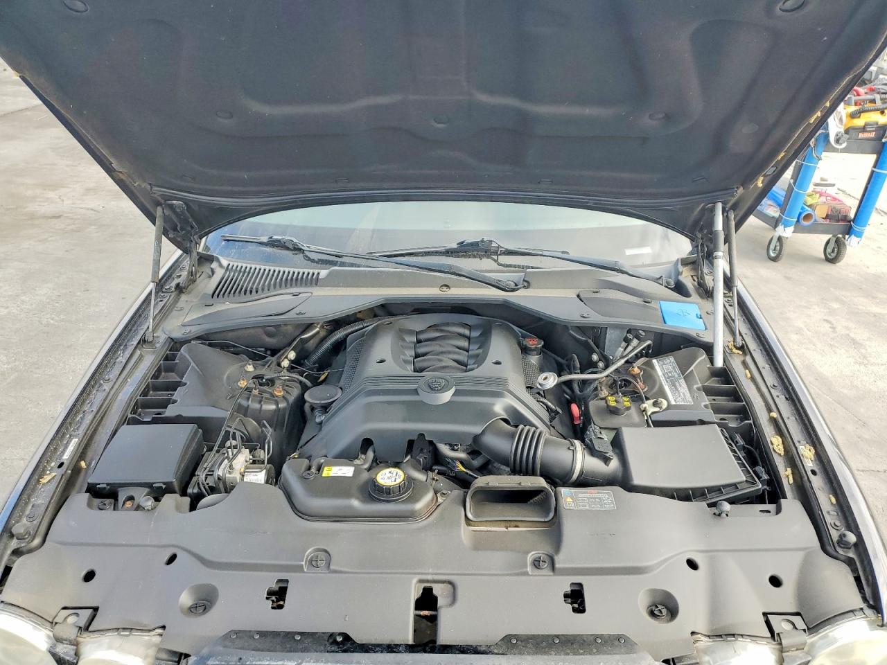 2008 JAGUAR XJ8 photo 31