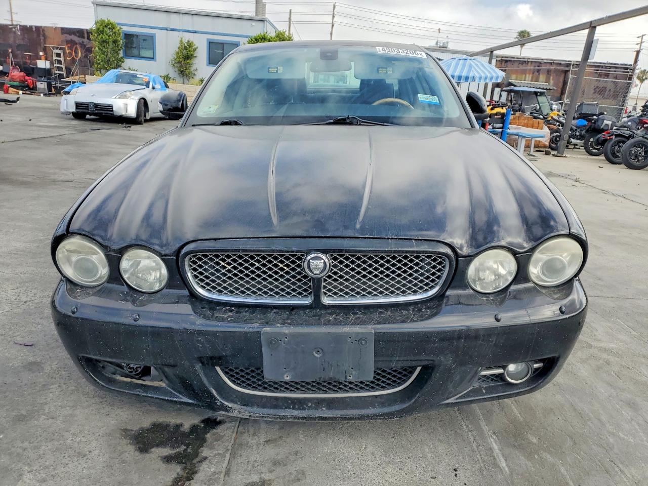 2008 JAGUAR XJ8 photo 13
