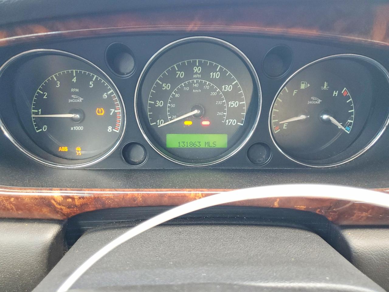 2008 JAGUAR XJ8 photo 25
