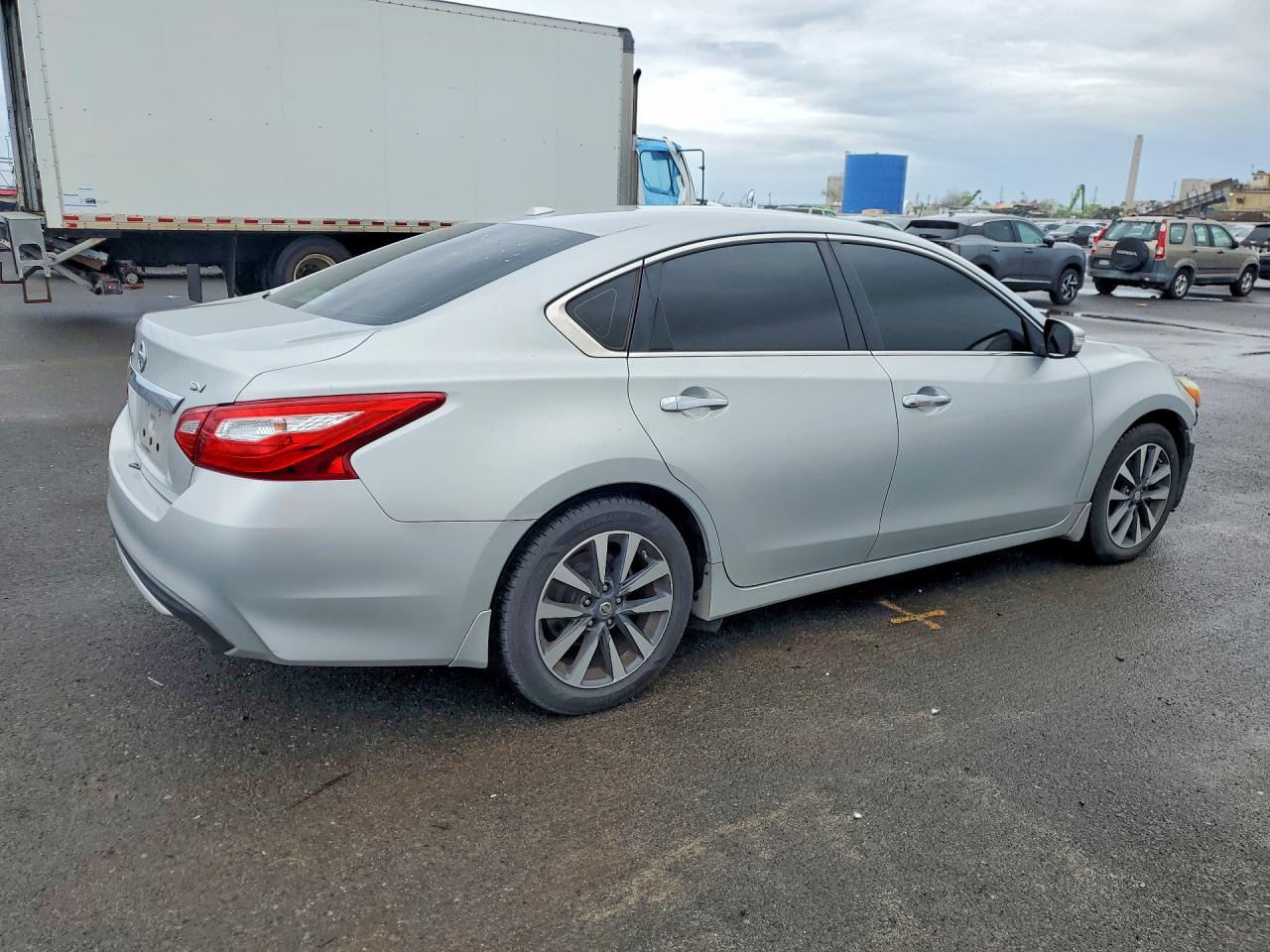2017 NISSAN ALTIMA 2.5 SV photo 7