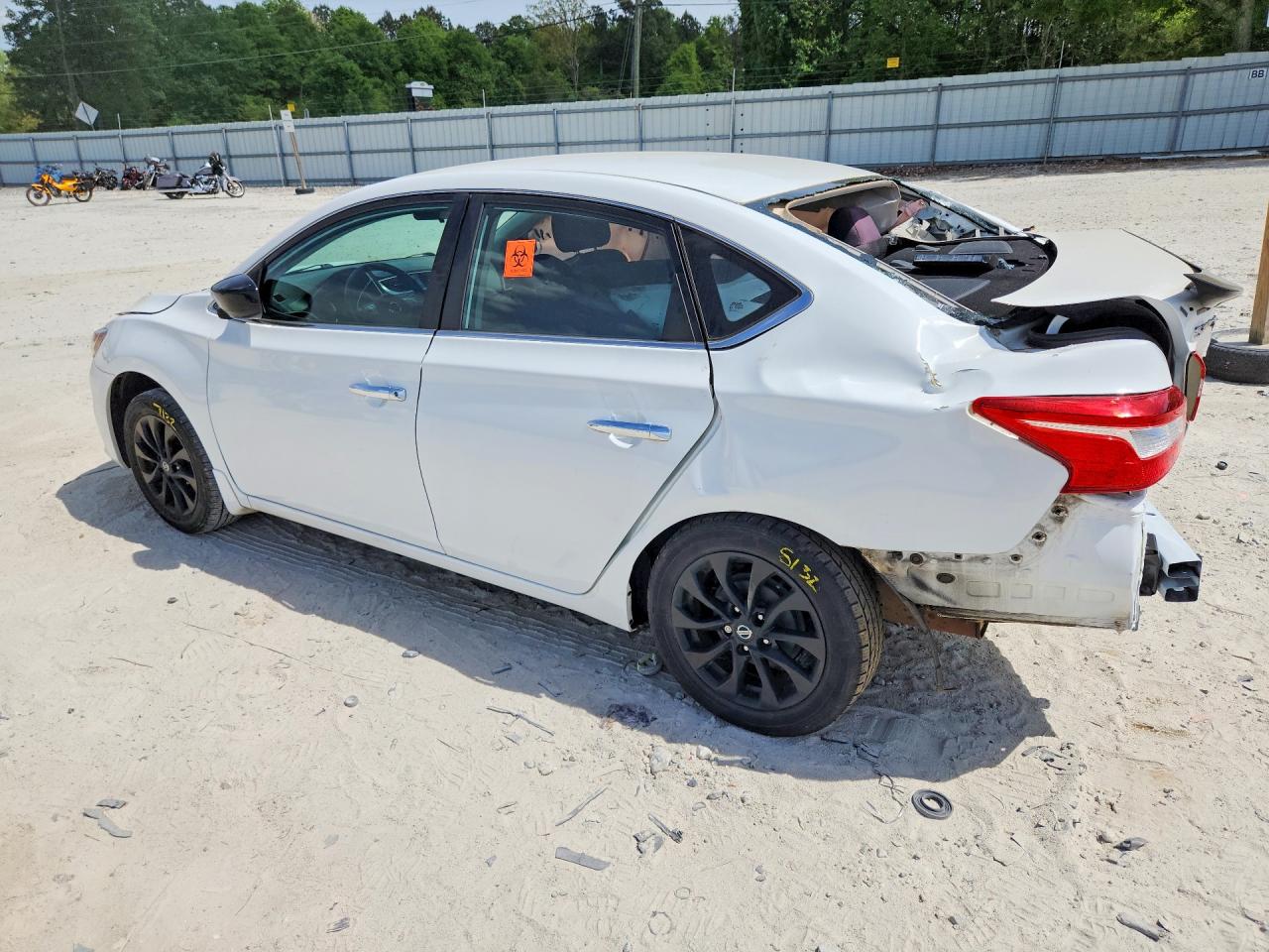 2018 NISSAN SENTRA S photo 4