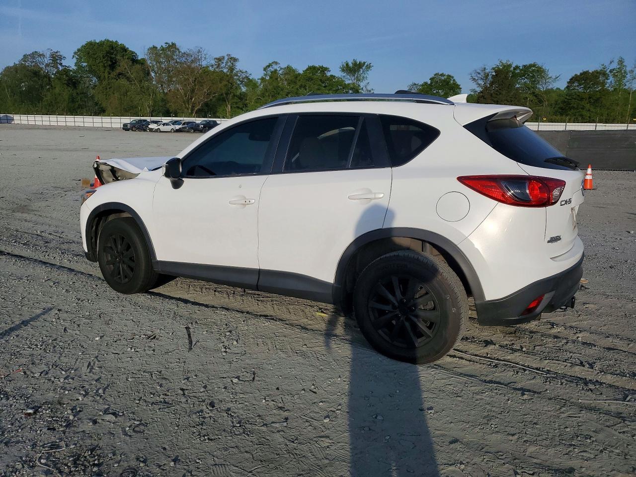 2016 MAZDA CX-5 TOURING photo 4