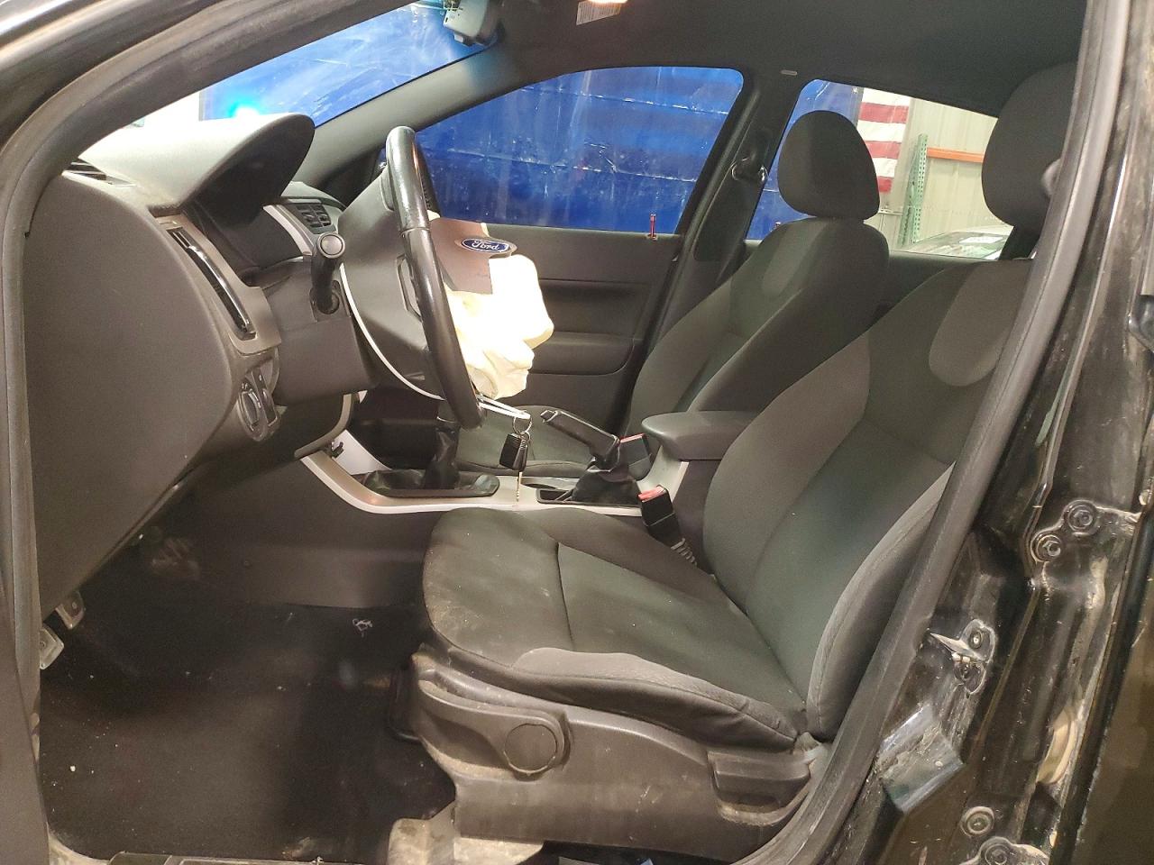 2008 FORD FOCUS SE photo 19