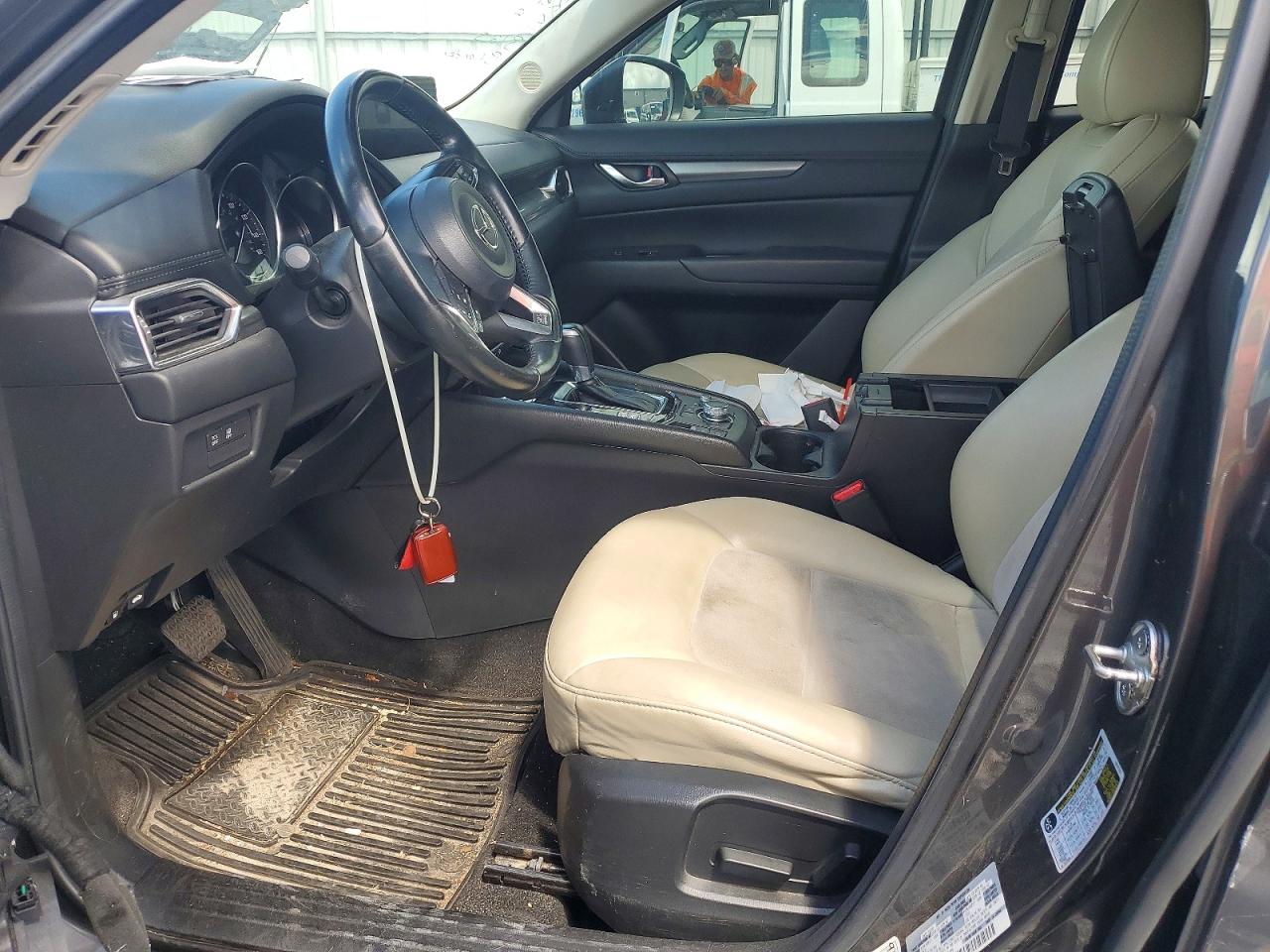 2021 MAZDA CX-5 TOURING photo 13