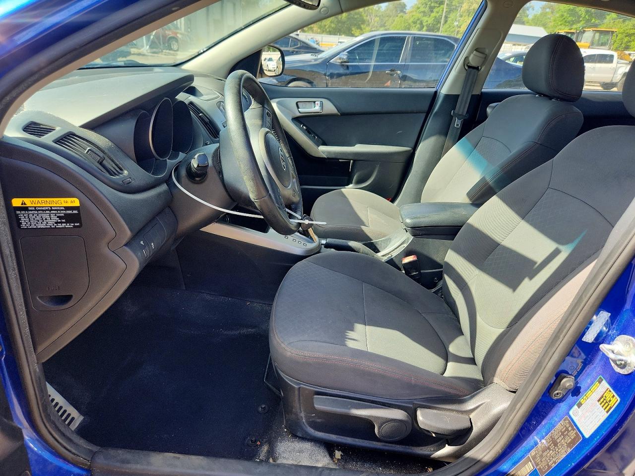 2010 KIA FORTE SX photo 7