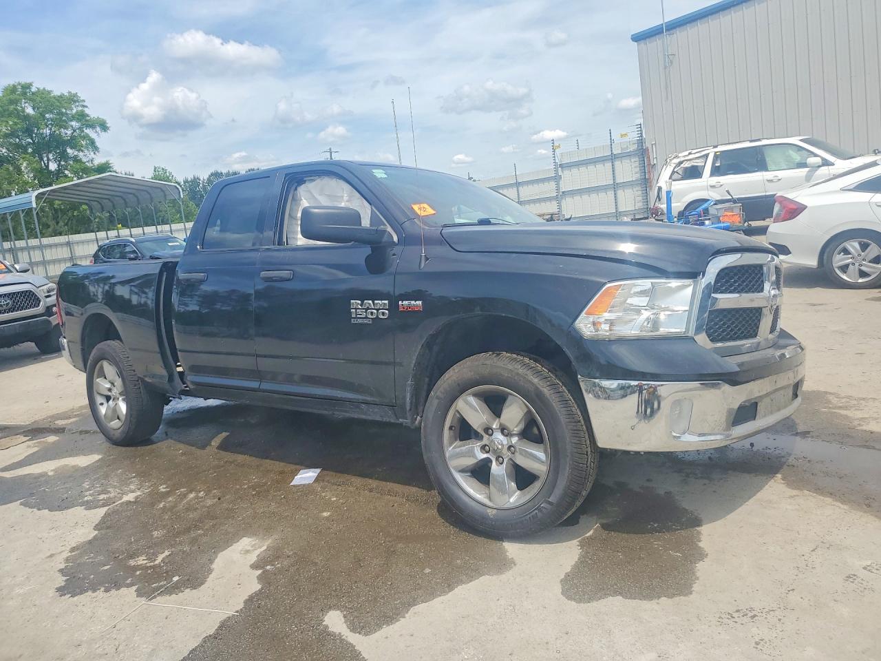 2019 RAM 1500 CLASSIC TRADESMAN photo 4