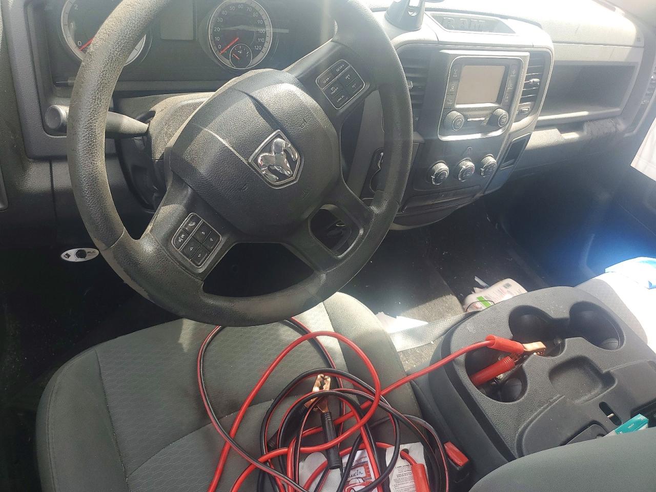 2019 RAM 1500 CLASSIC TRADESMAN photo 8
