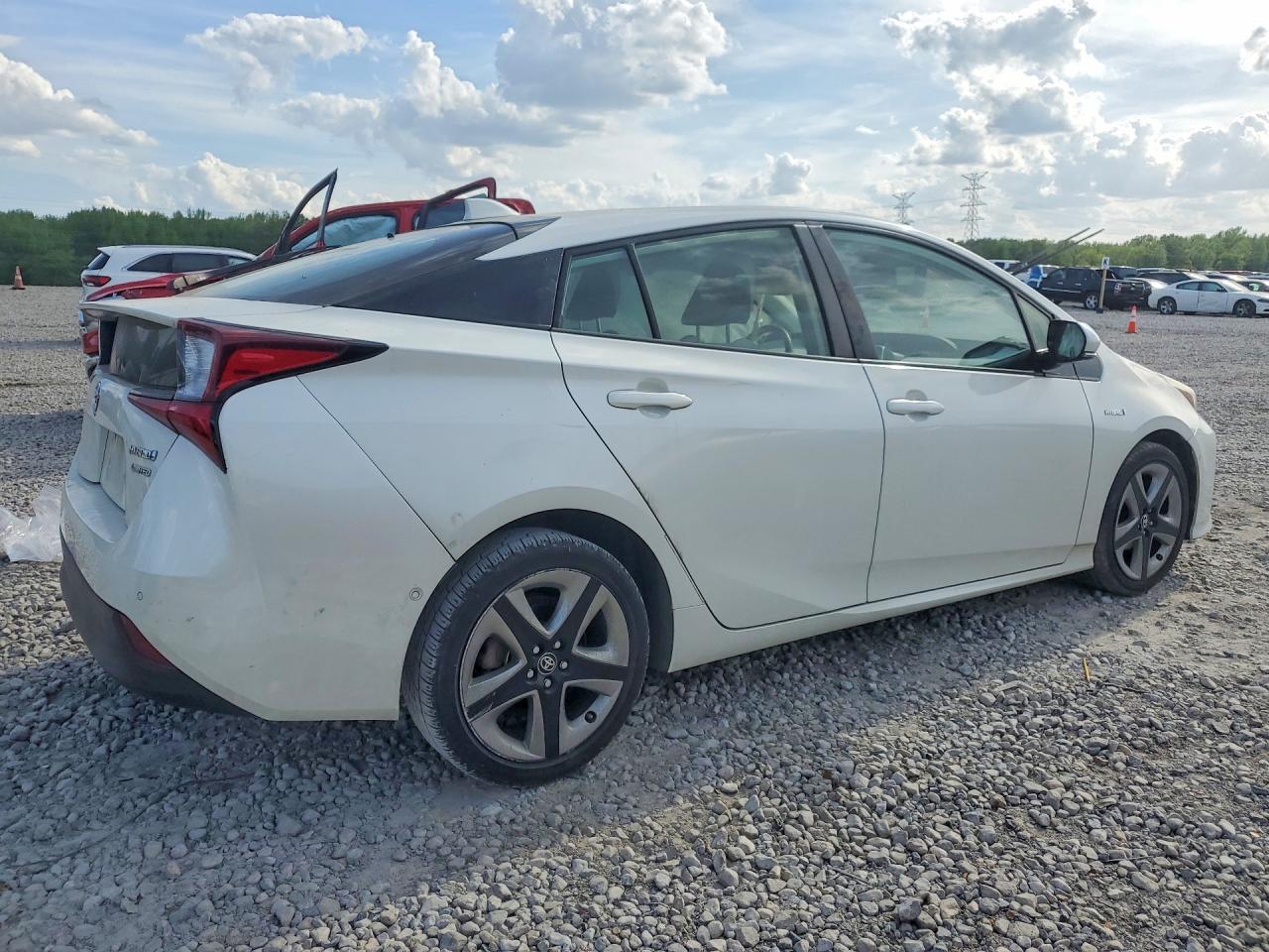 2019 TOYOTA PRIUS LIMITED photo 5