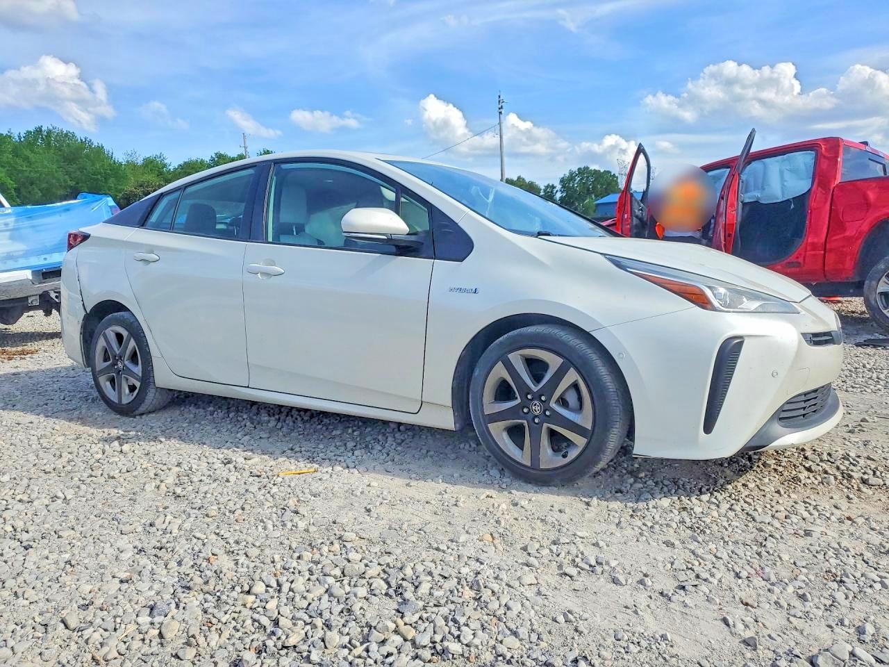 2019 TOYOTA PRIUS LIMITED photo 7