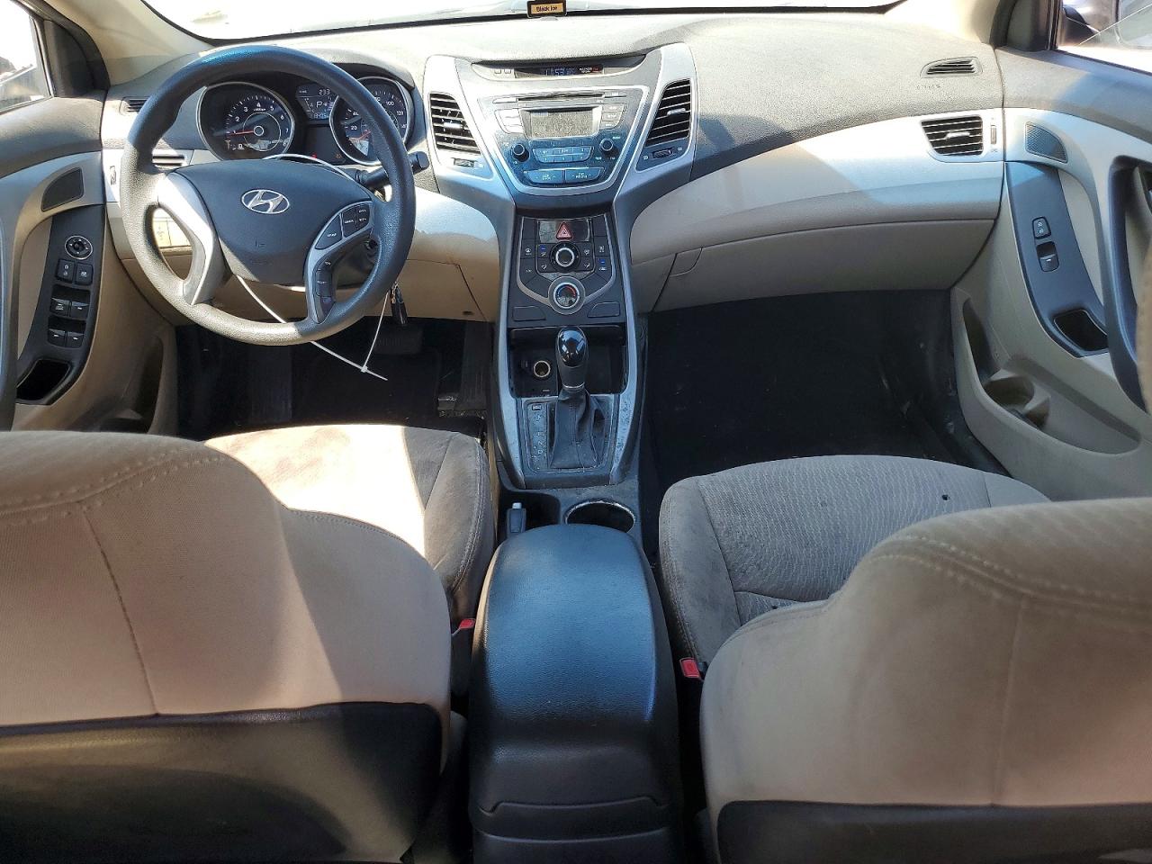 2016 HYUNDAI ELANTRA SE photo 22