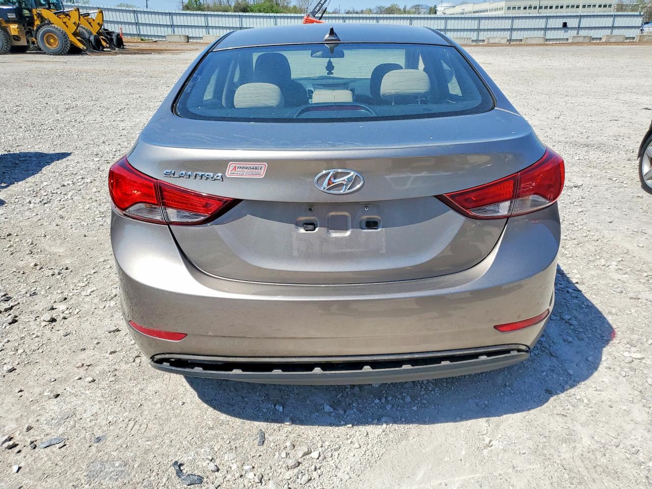 2016 HYUNDAI ELANTRA SE photo 16
