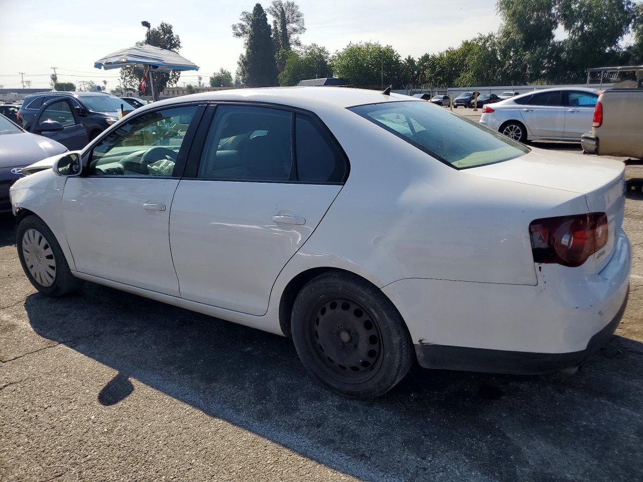 2009 VOLKSWAGEN JETTA S photo 3