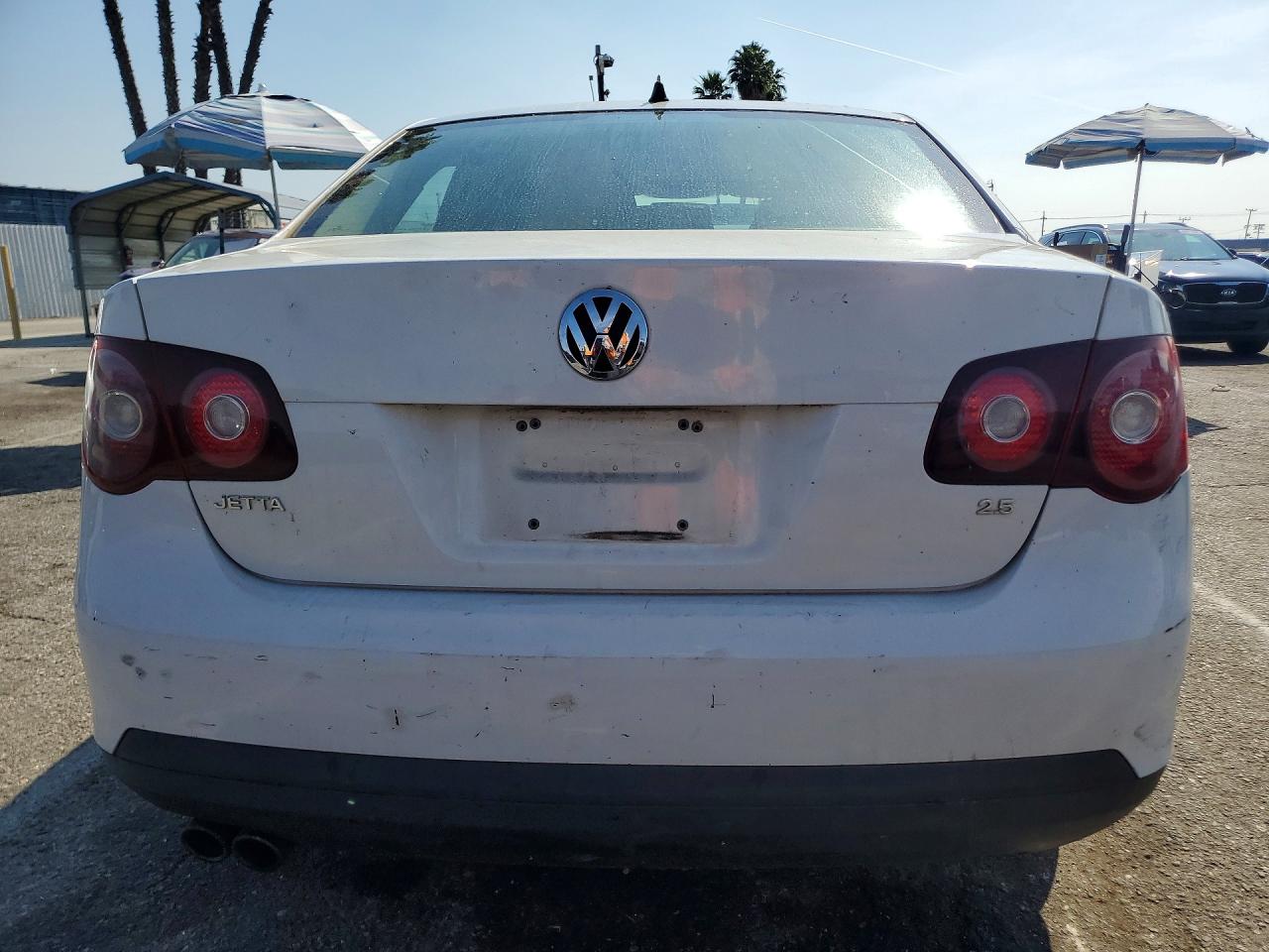 2009 VOLKSWAGEN JETTA S photo 11