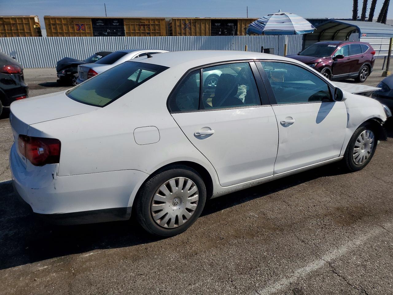 2009 VOLKSWAGEN JETTA S photo 5