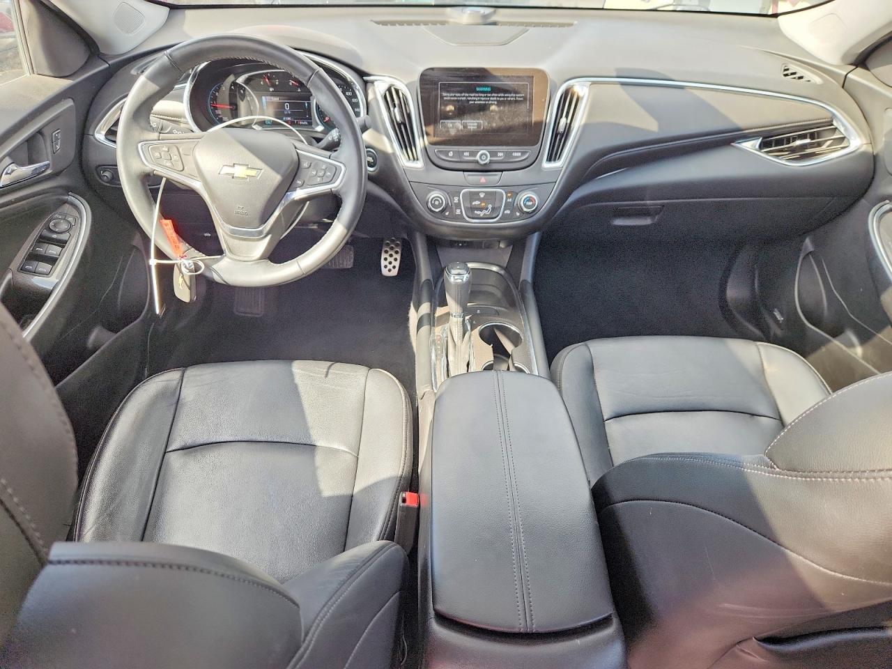 2016 CHEVROLET MALIBU LT photo 8