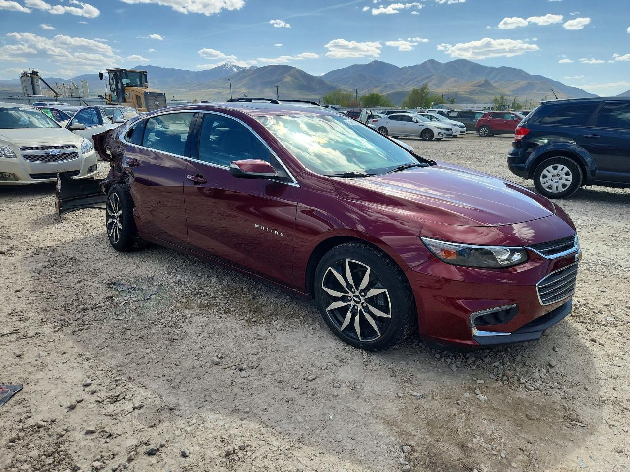 2016 CHEVROLET MALIBU LT photo 4