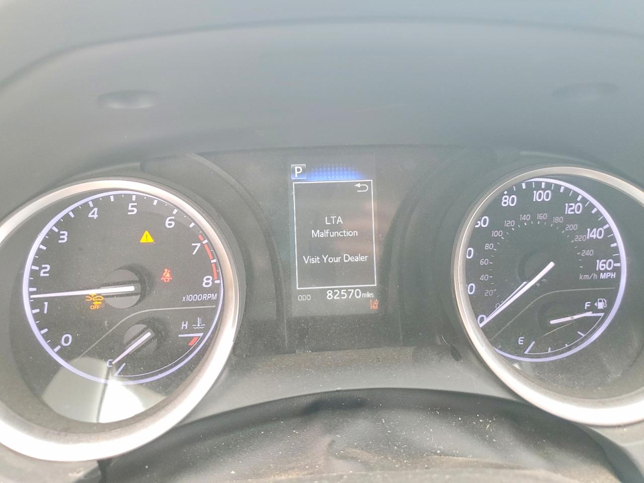 2021 TOYOTA CAMRY LE photo 17