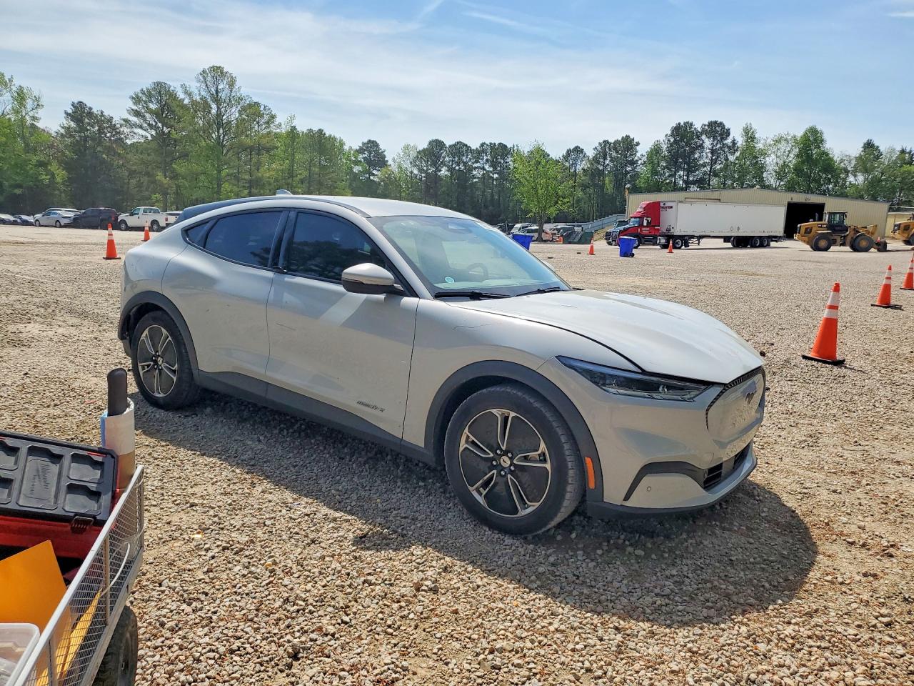 2022 FORD MUSTANG MACH-E SELECT photo 7