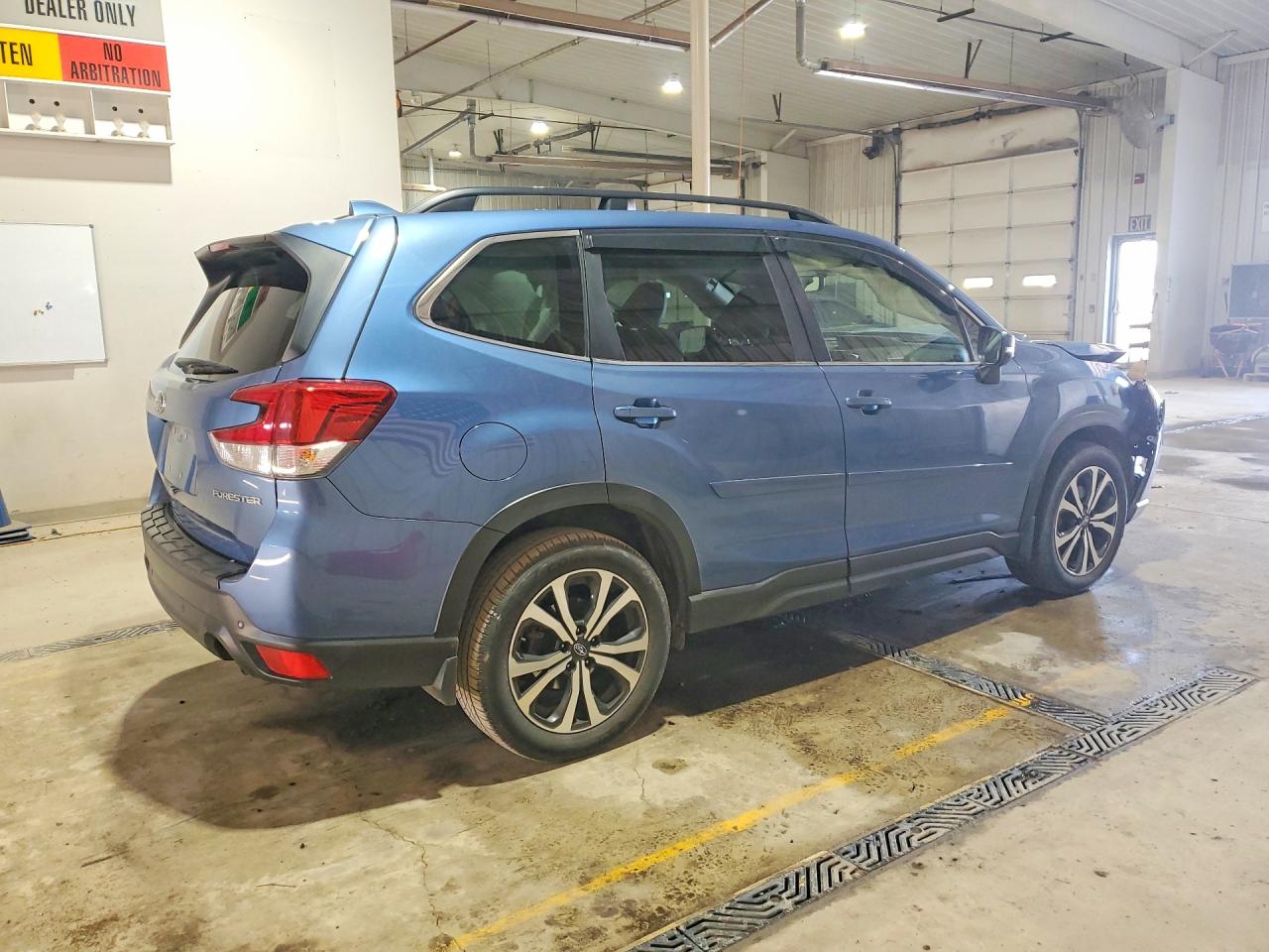 2021 SUBARU FORESTER LIMITED photo 7