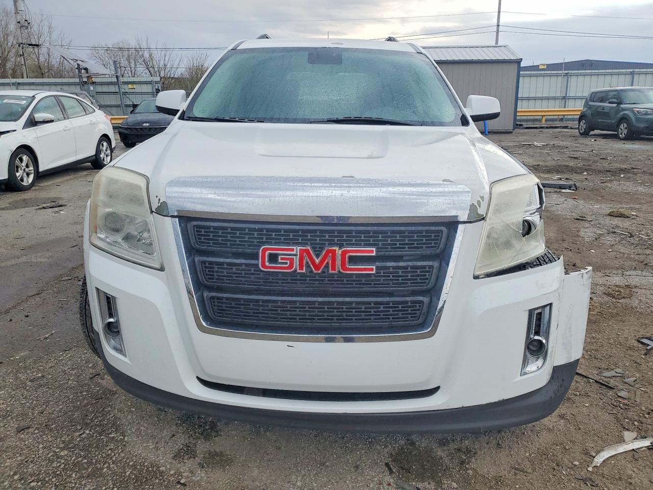 2012 GMC TERRAIN SLE photo 9