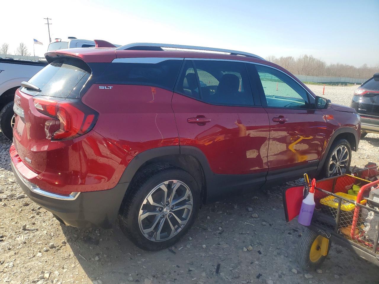 2019 GMC TERRAIN SLT photo 3
