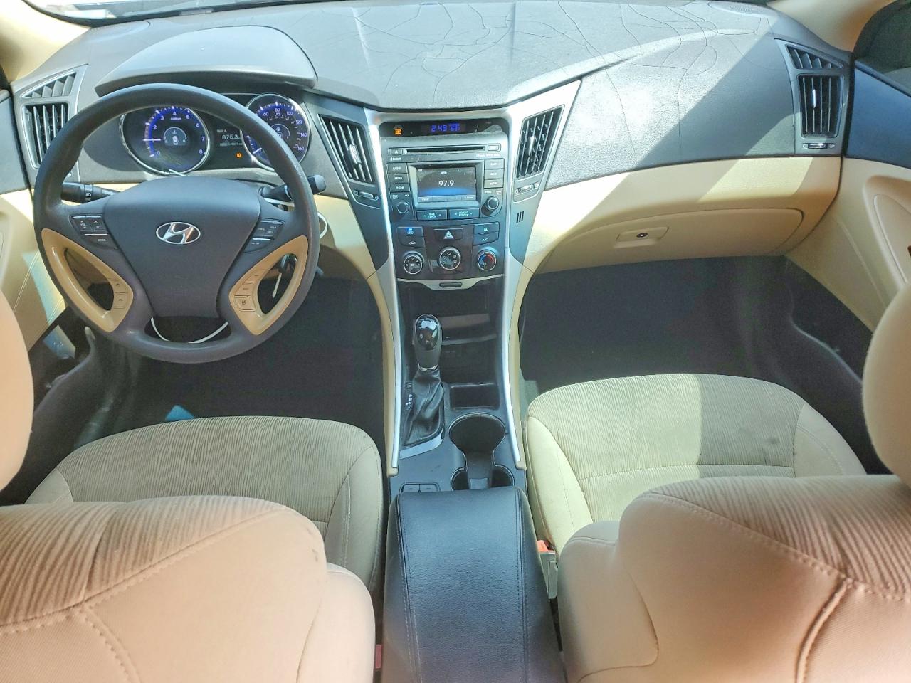 2014 HYUNDAI SONATA GLS photo 22