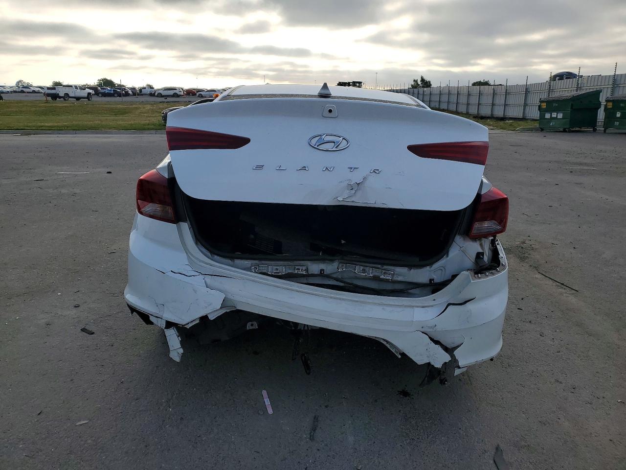 2020 HYUNDAI ELANTRA VALUE EDITION photo 11
