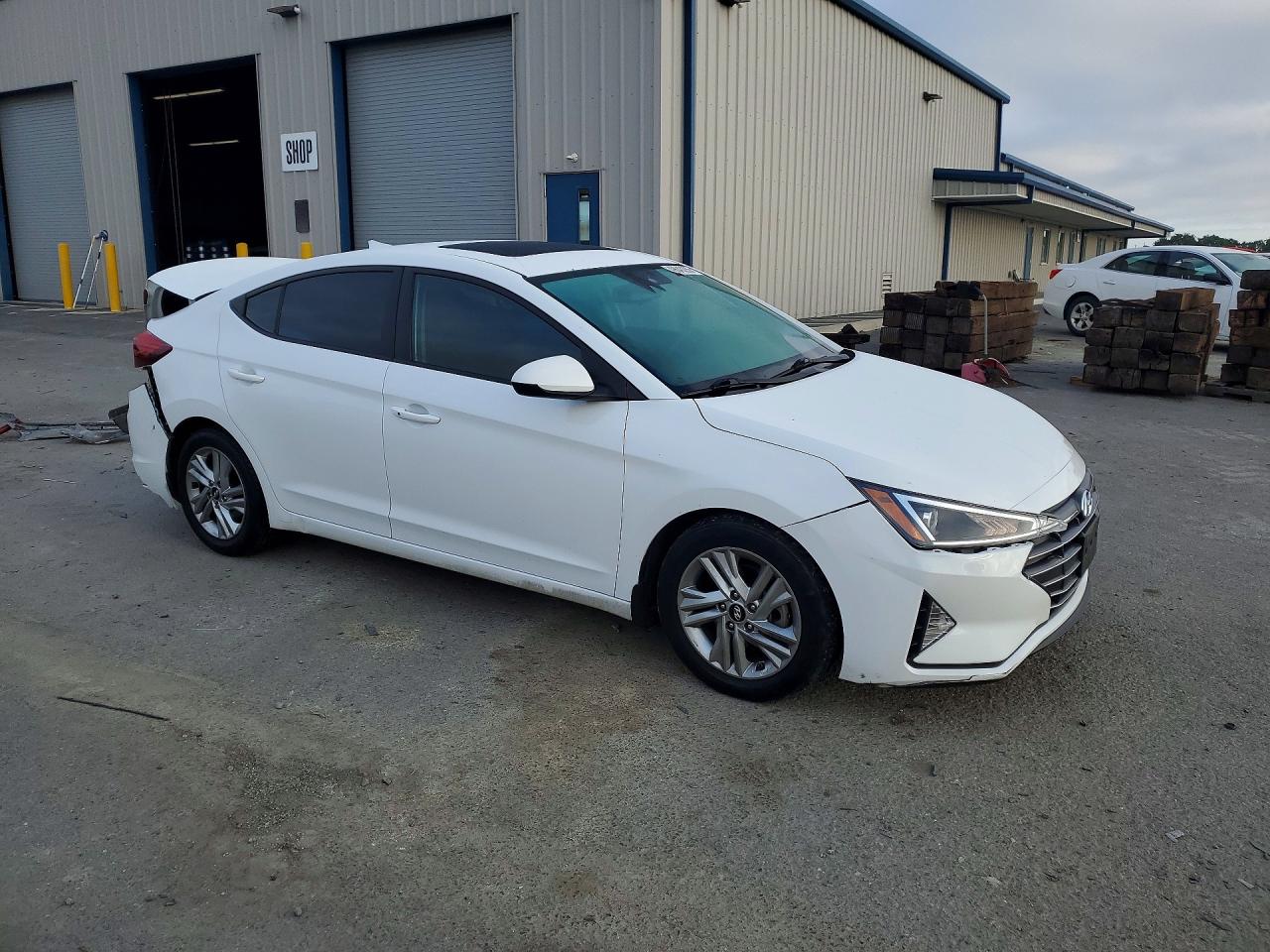2020 HYUNDAI ELANTRA VALUE EDITION photo 7