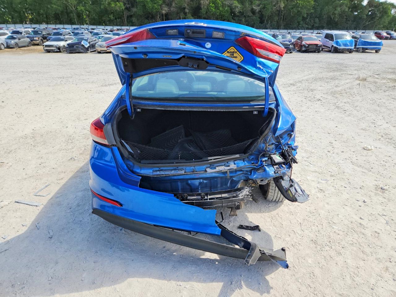 2018 HYUNDAI ELANTRA SEL photo 6