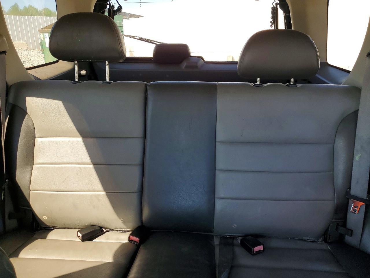 2003 FORD ESCAPE XLT photo 19
