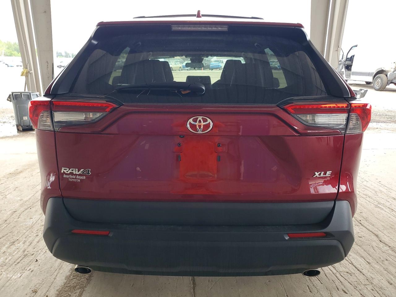 2024 TOYOTA RAV4 XLE PREMIUM photo 11