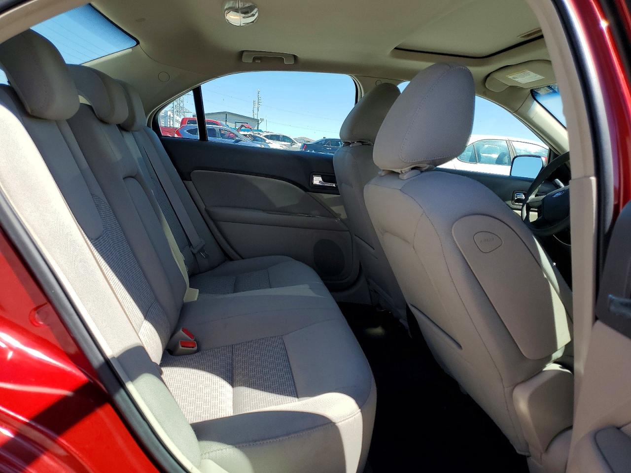 2010 FORD FUSION SE photo 19