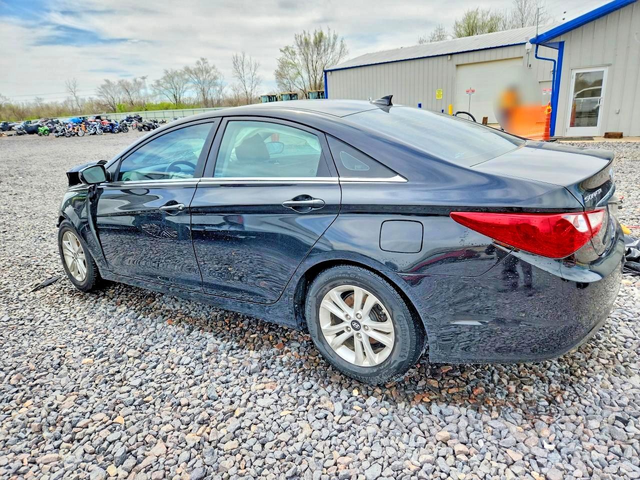 2013 HYUNDAI SONATA GLS photo 3