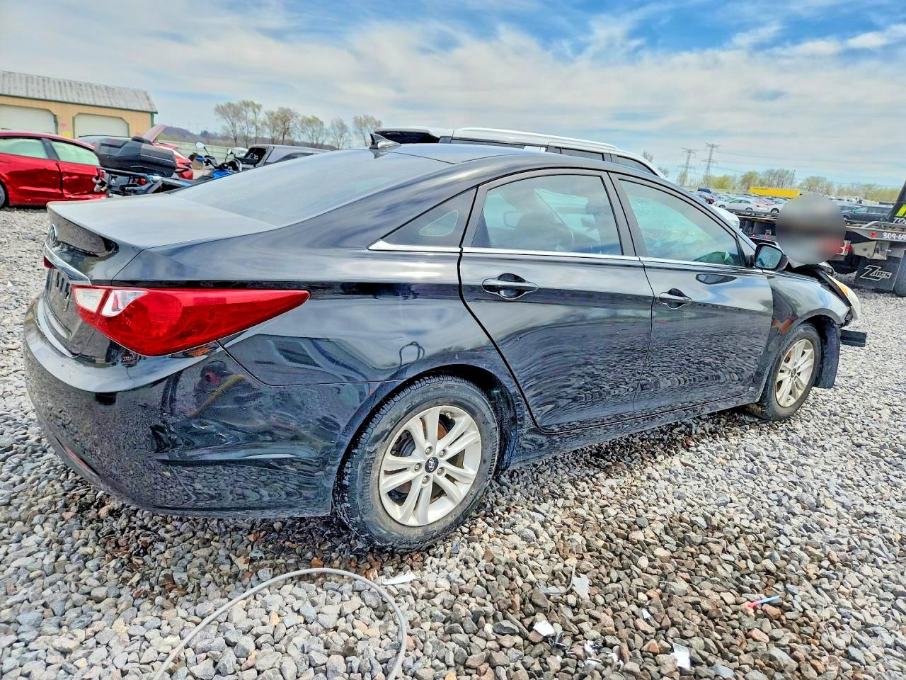 2013 HYUNDAI SONATA GLS photo 5