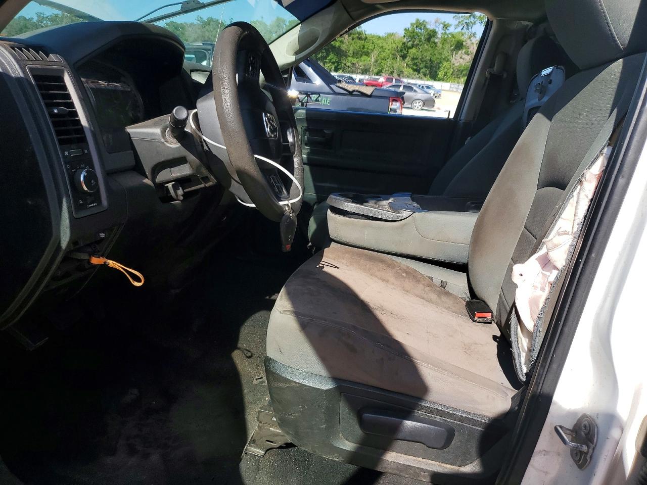 2019 RAM 1500 CLASSIC TRADESMAN photo 13