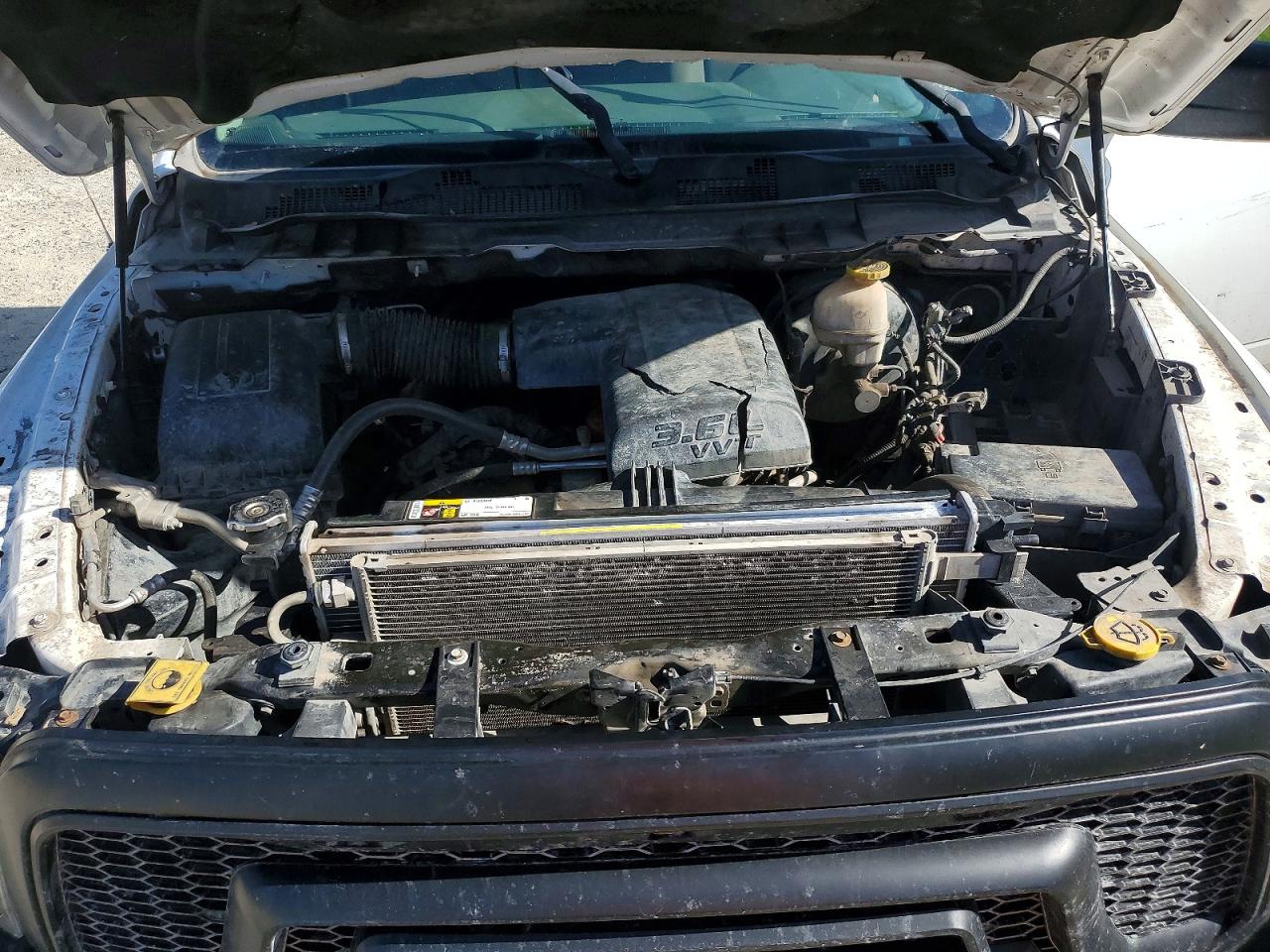 2019 RAM 1500 CLASSIC TRADESMAN photo 21