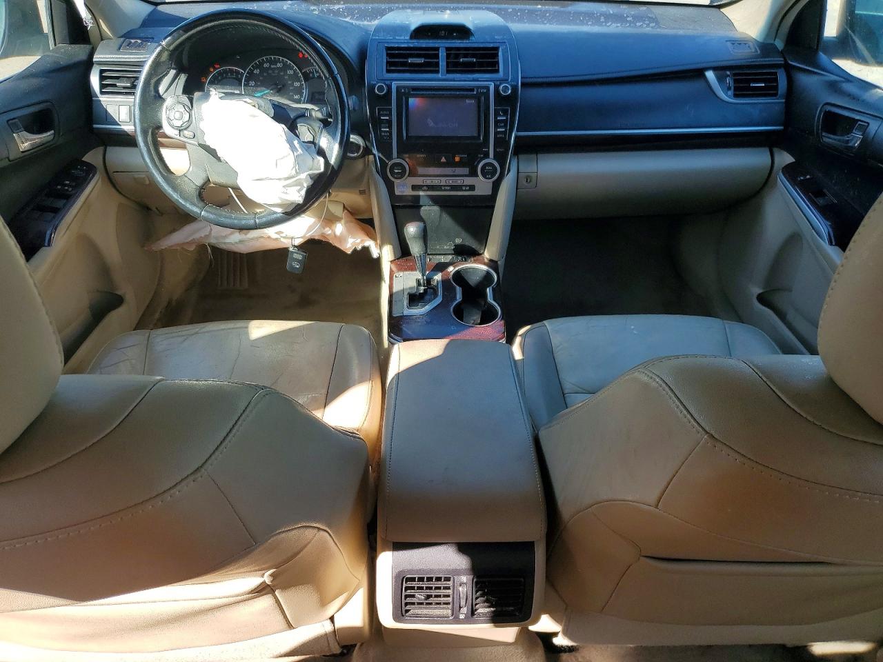 2013 TOYOTA CAMRY XLE V6 photo 8