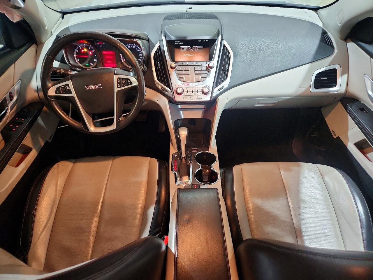 2015 GMC TERRAIN SLT photo 22