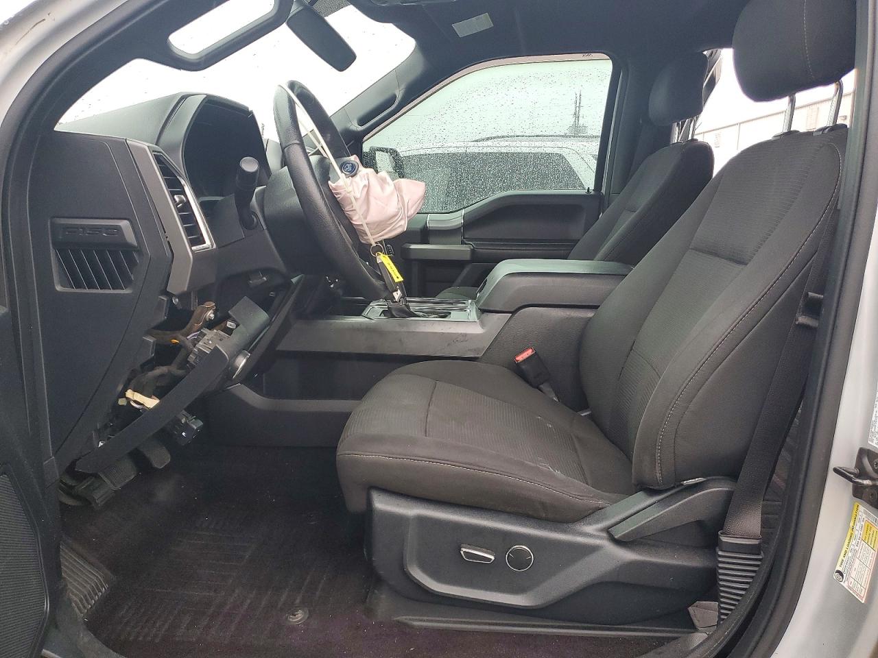2015 FORD F150 SUPERCREW photo 19