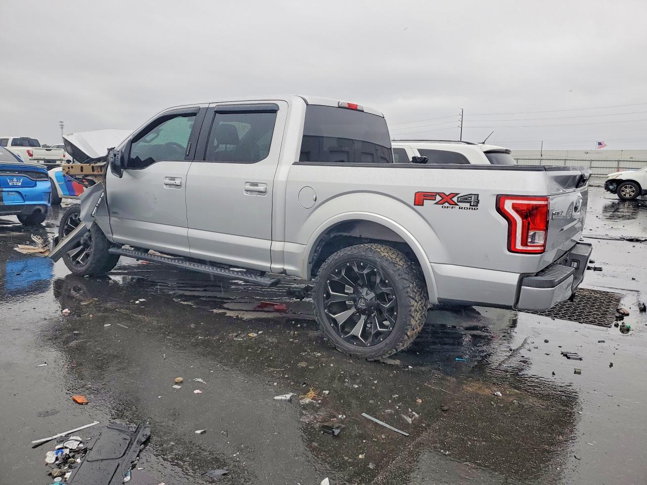 2015 FORD F150 SUPERCREW photo 4