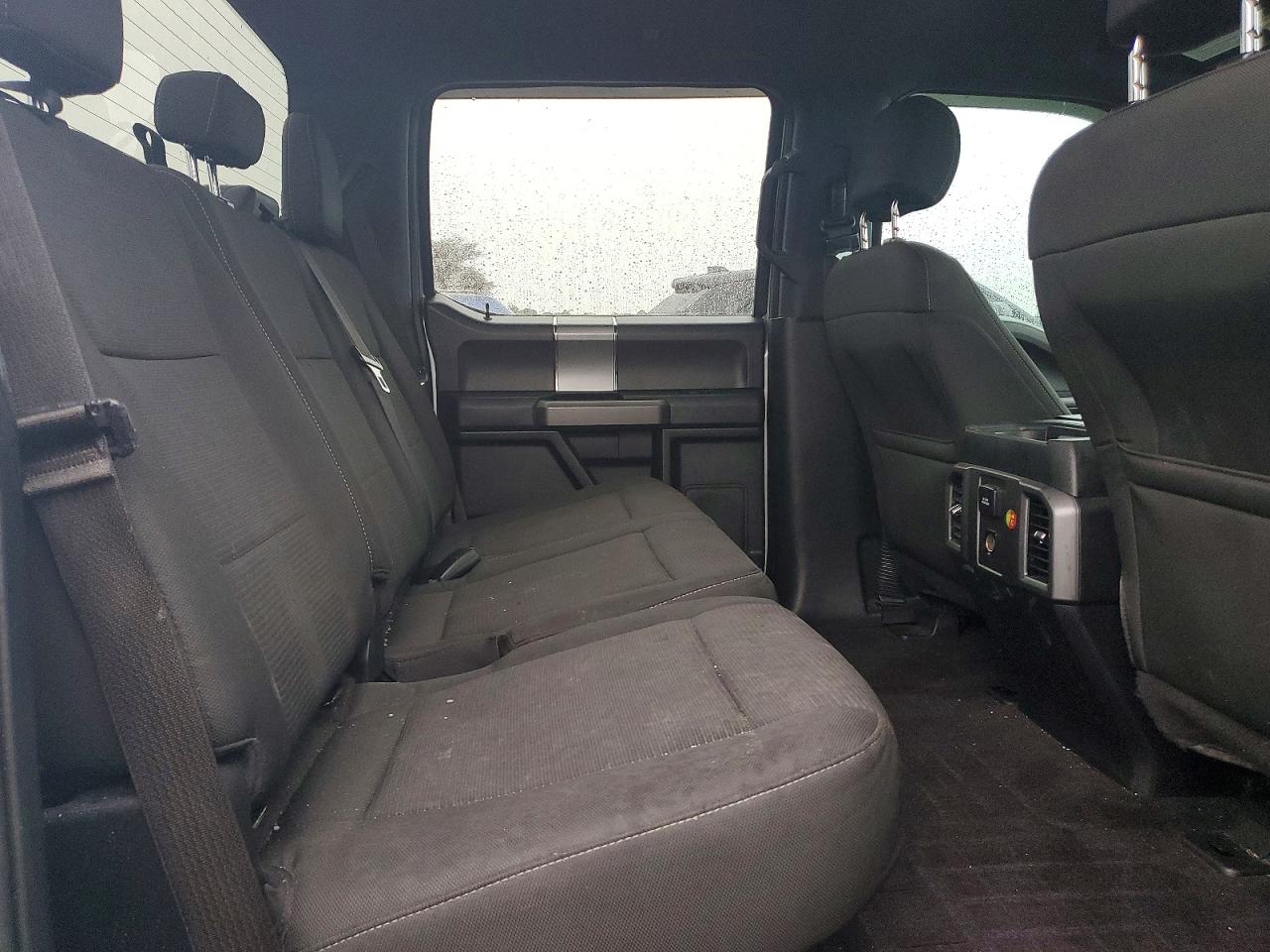 2015 FORD F150 SUPERCREW photo 28