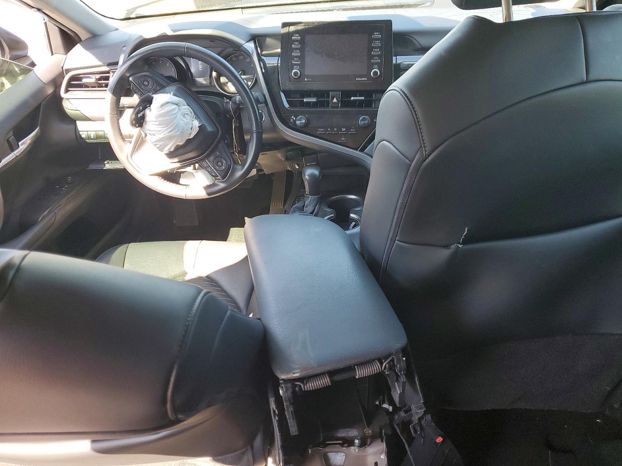 2024 TOYOTA CAMRY SE photo 22