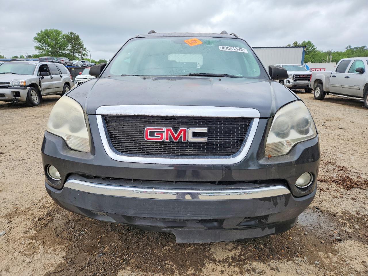 2010 GMC ACADIA SLE photo 5