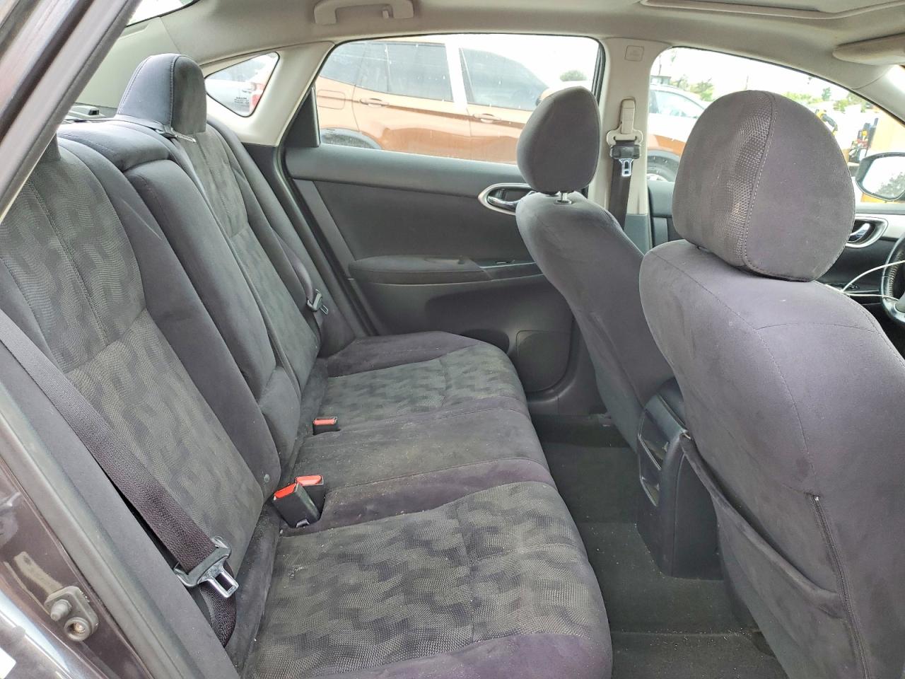 2013 NISSAN SENTRA S photo 28