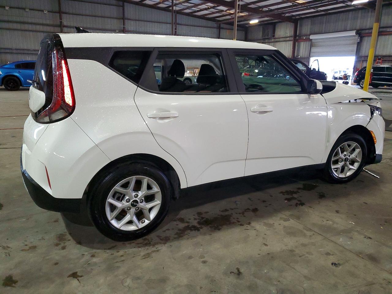 2025 KIA SOUL LX photo 5
