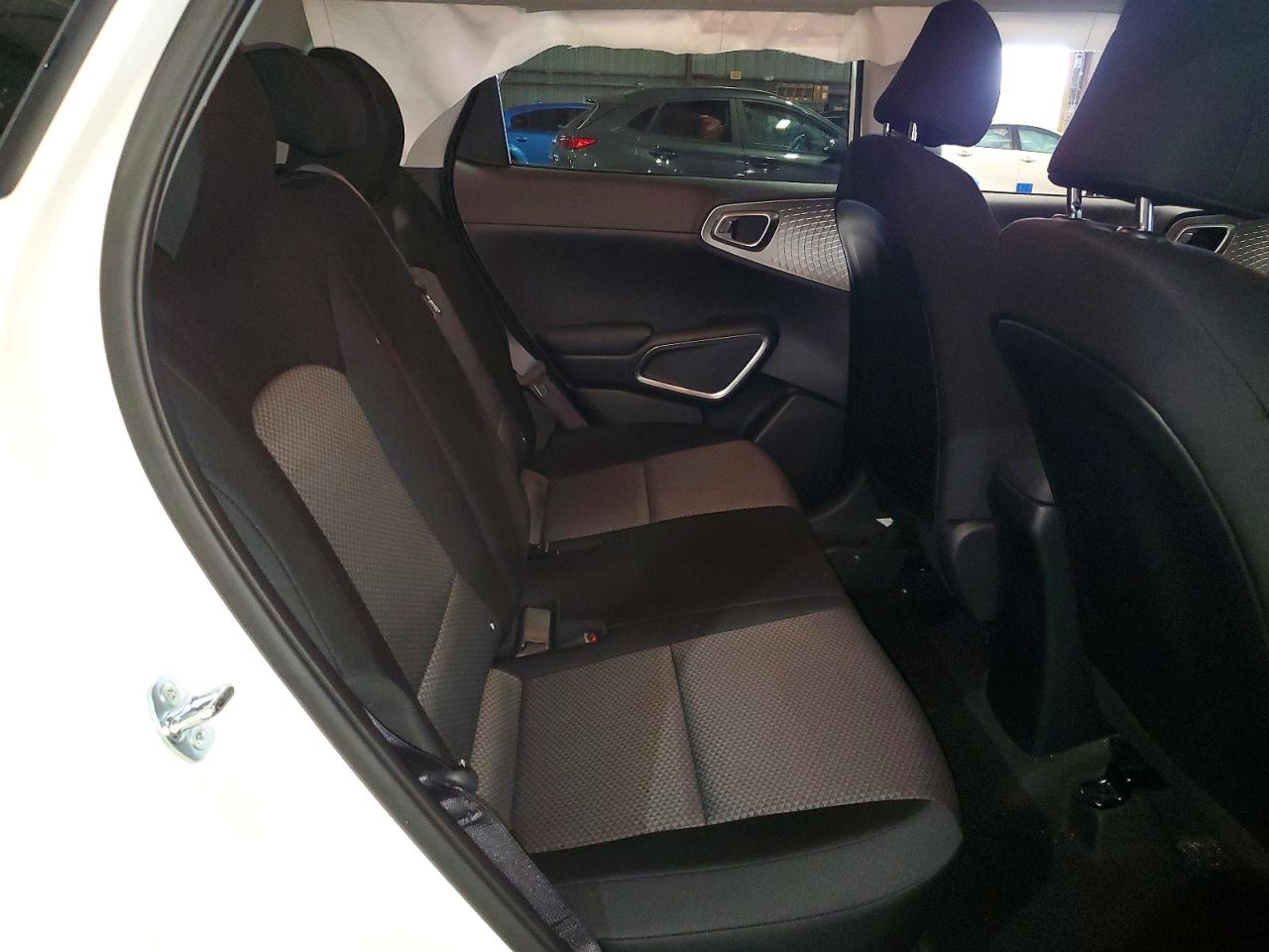 2025 KIA SOUL LX photo 19