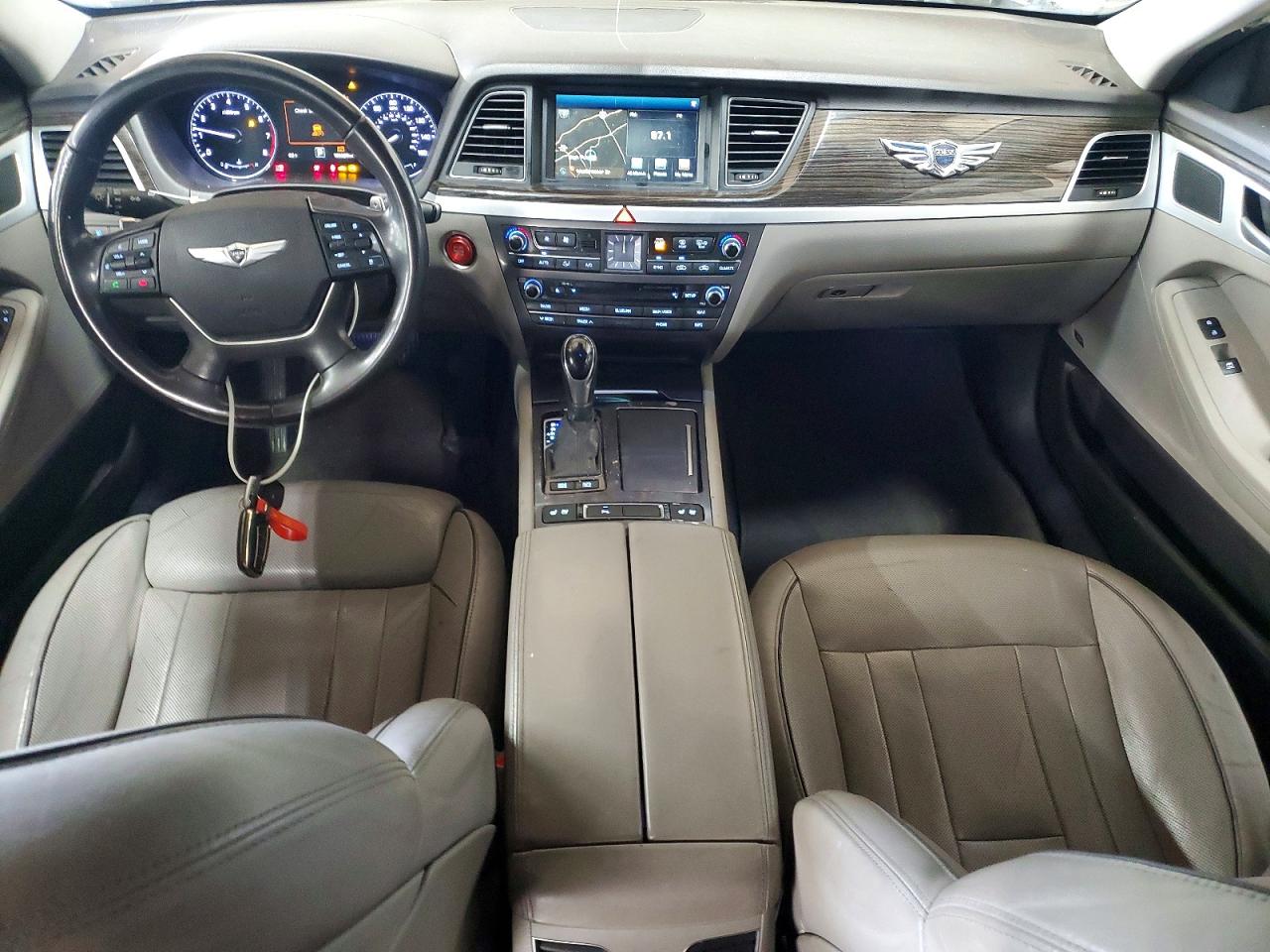 2015 HYUNDAI GENESIS 3.8L photo 15